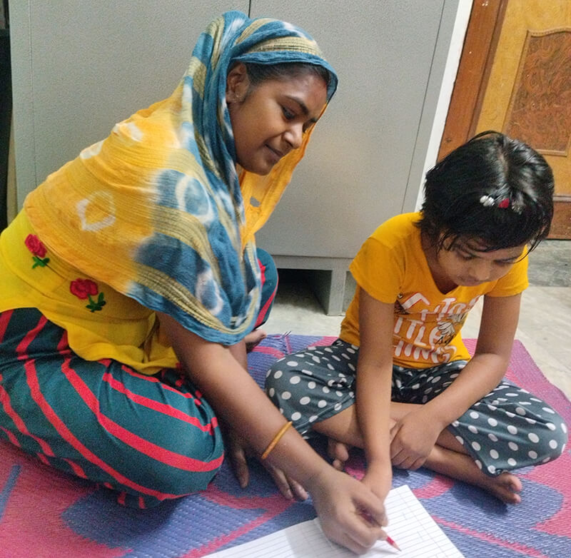 A mother at Vision Unlimited's Mothers' Wellbeing programme